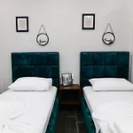 Andor Luxury & Duplex Kryemedhej