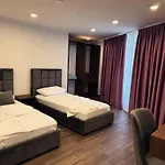 Andor Luxury & Duplex 4* Kryemedhej