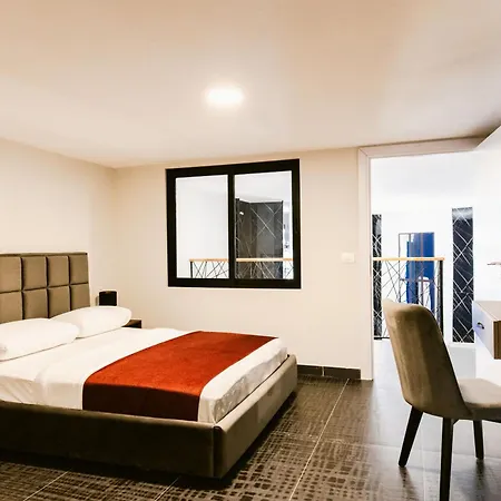 Andor Luxury & Duplex Ξενοδοχείο 3*