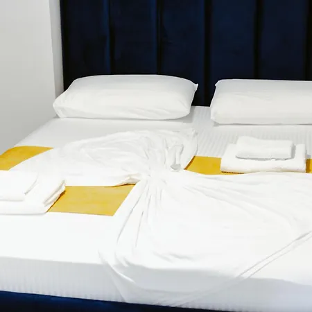 Andor Luxury & Duplex Hotell 4*