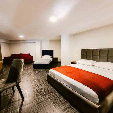 Hotell Andor Luxury & Duplex Kryemëdhej