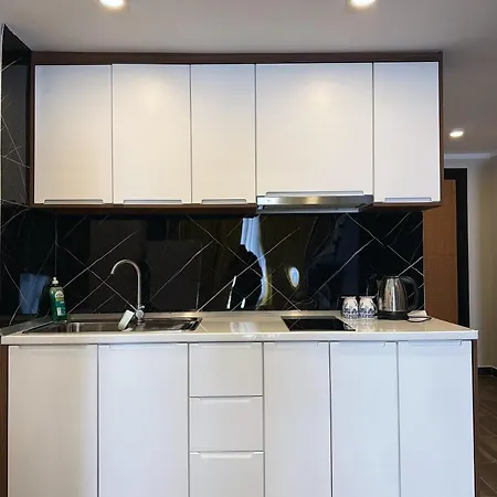 Ξενοδοχείο Andor Luxury & Duplex 4*