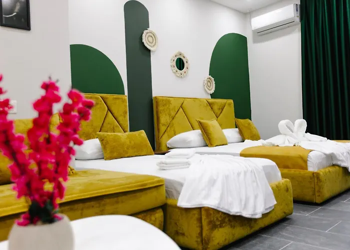 Andor Luxury & Duplex 3* Kryemedhej