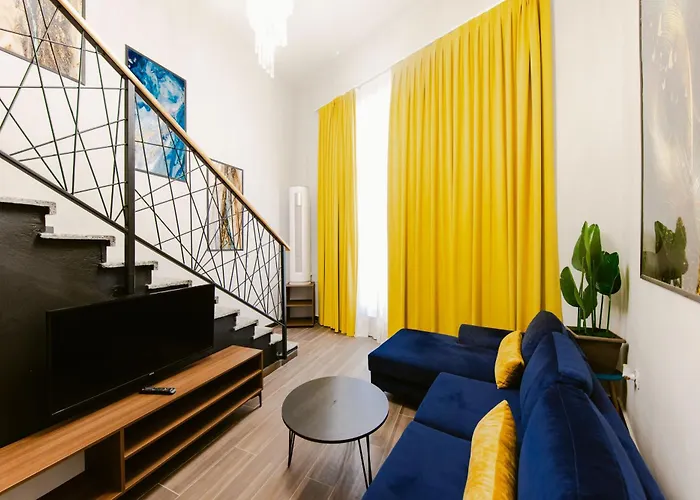 Andor Luxury & Duplex Hotell 4*