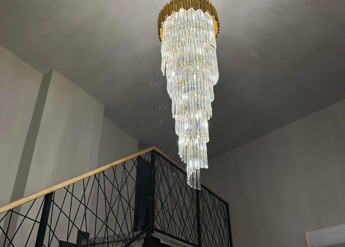 Andor Luxury & Duplex Kryemedhej