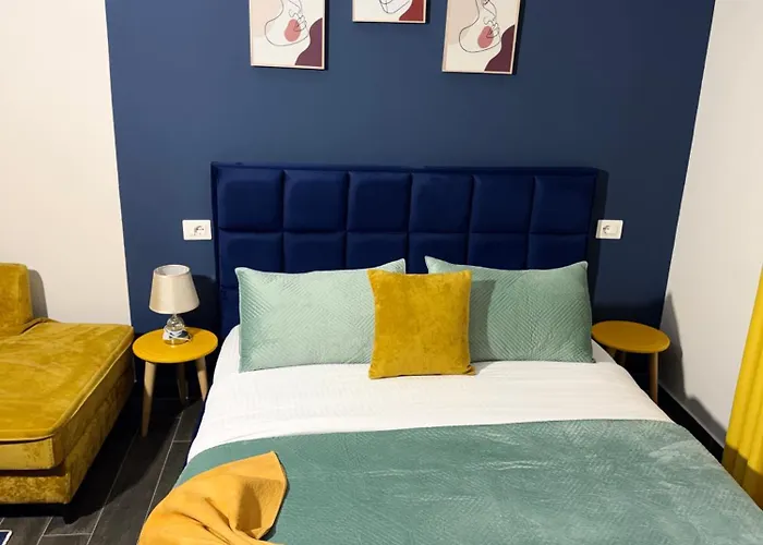 Andor Luxury & Duplex Hotell