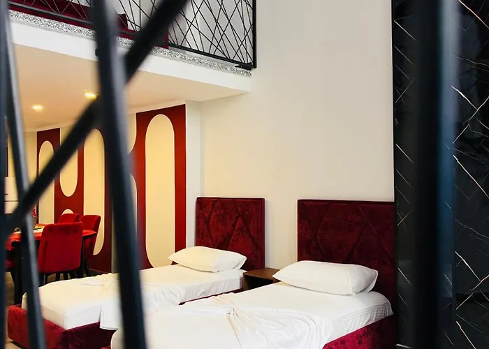 Andor Luxury & Duplex Hotell