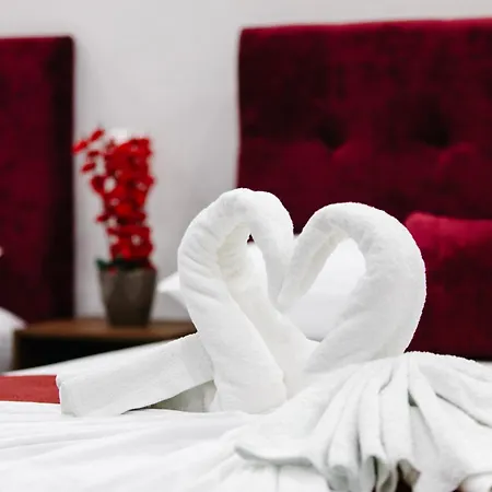Hotel Andor Luxury & Duplex Kryemedhej