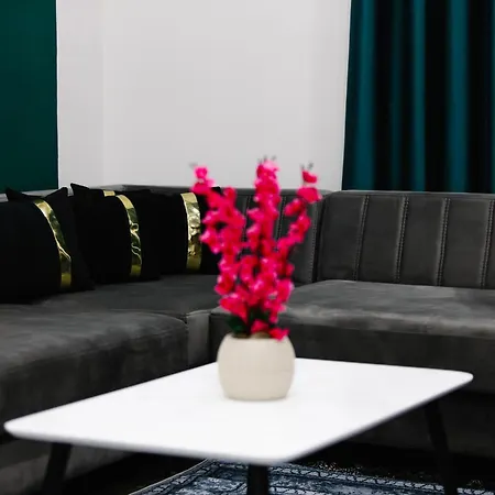 Andor Luxury & Duplex 3* Kryemëdhej