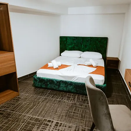 Hotel Andor Luxury & Duplex Kryemedhej