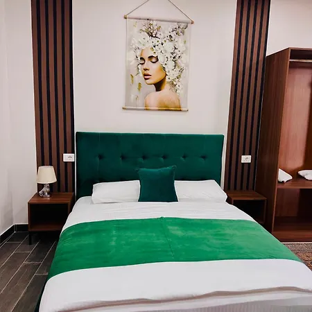 Andor Luxury & Duplex Hotel 3*